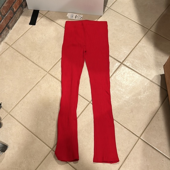 New with tags! Zara red pants - Picture 11 of 11
